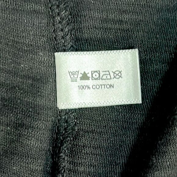 Lisa Todd Long Sleeve Tee Top Pullover Black White Water Splash Spots Print Sz L - Picture 8 of 9